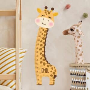 Kindermesslatte Wandtattoo Giraffen Junge mit Wunschname